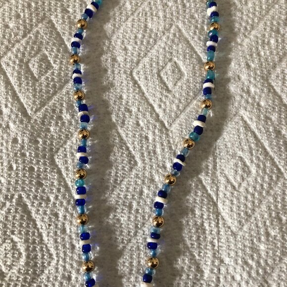Hand beaded necklace women's girl's 17" long - Picture 3 of 4